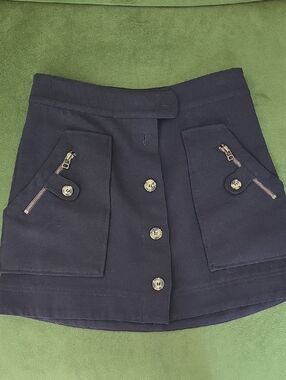 Veronica Beard Navy Button-Front Mini Skirt with Zip Pocket Detail Sz 2